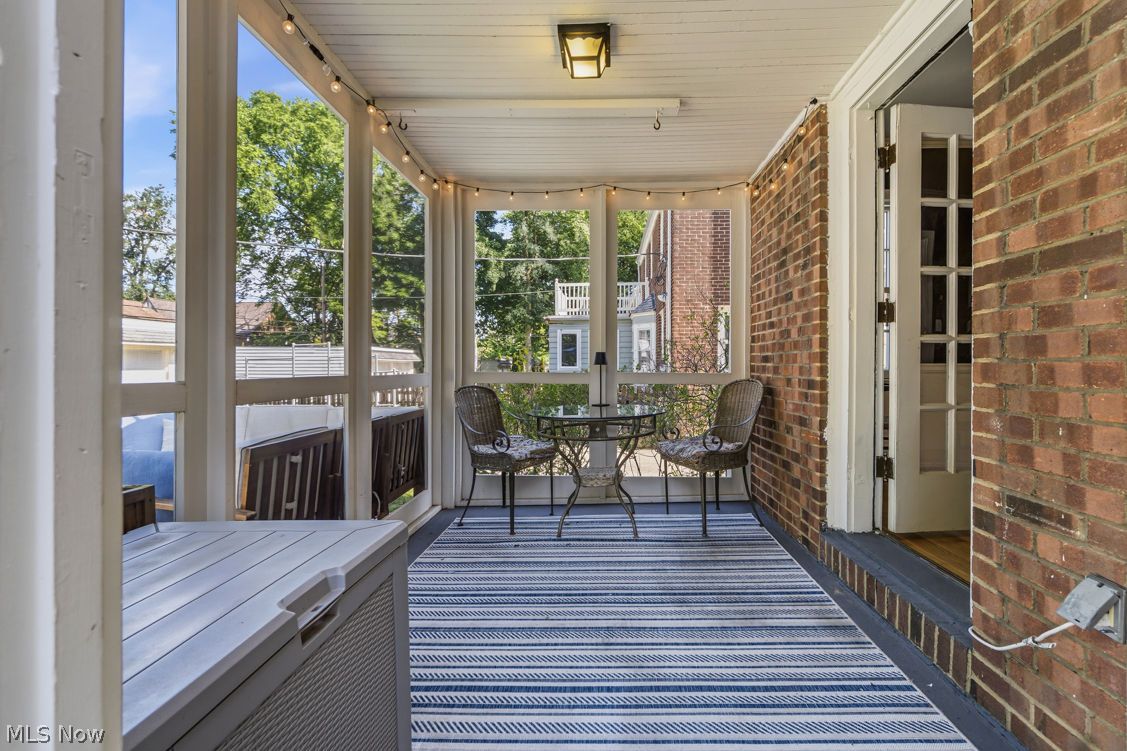 3718 Townley Road Shaker Heights OH 44122