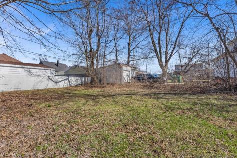 20111 Mountville Drive Maple Heights OH 44137