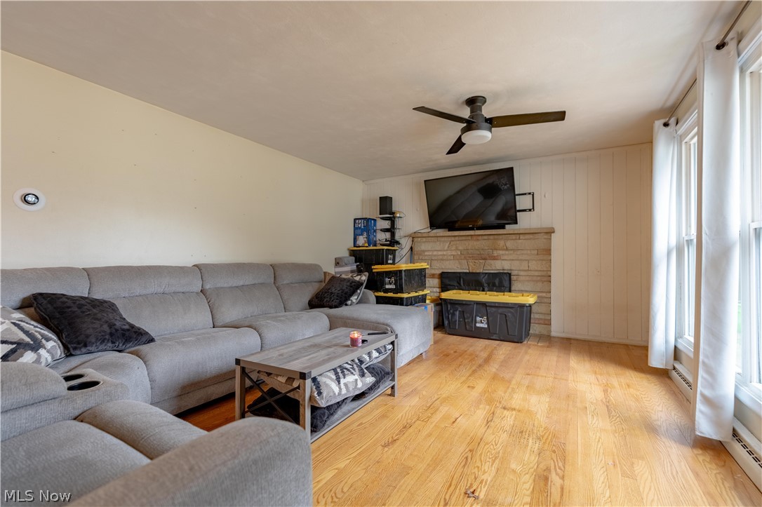 2251 Robinhood Drive Wooster OH 44691