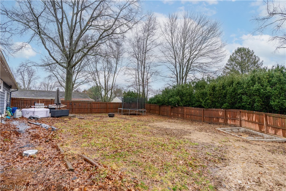 2251 Robinhood Drive Wooster OH 44691