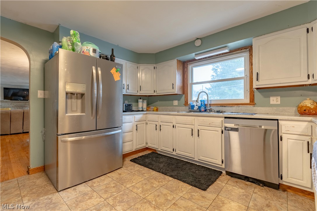 2251 Robinhood Drive Wooster OH 44691