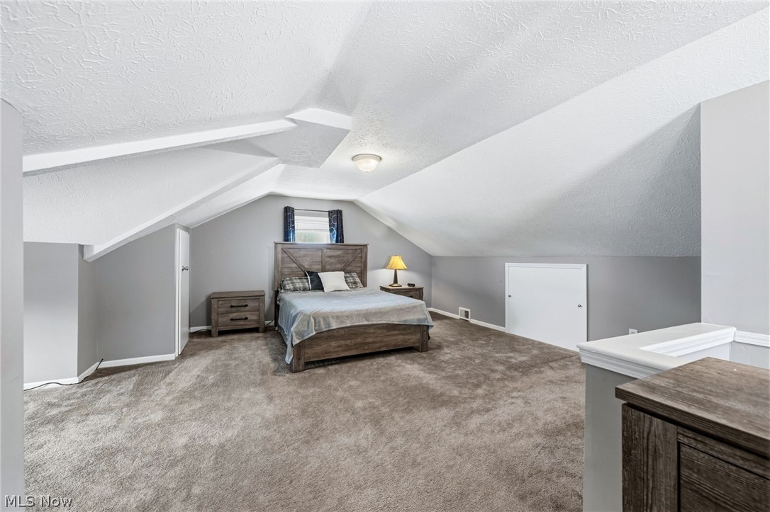 8327 Renwood Drive Parma OH 44129