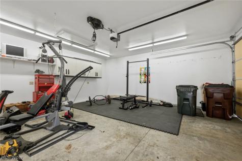 8327 Renwood Drive Parma OH 44129