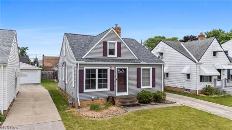 8327 Renwood Drive Parma OH 44129
