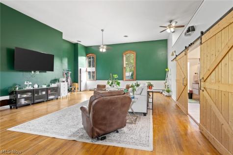 252 E Comet Road Clinton OH 44216
