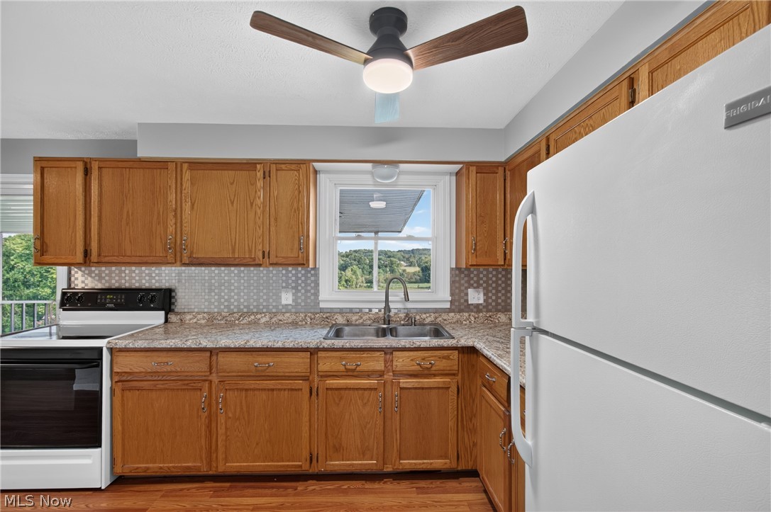 3865 Seeman Street SW East Sparta OH 44626