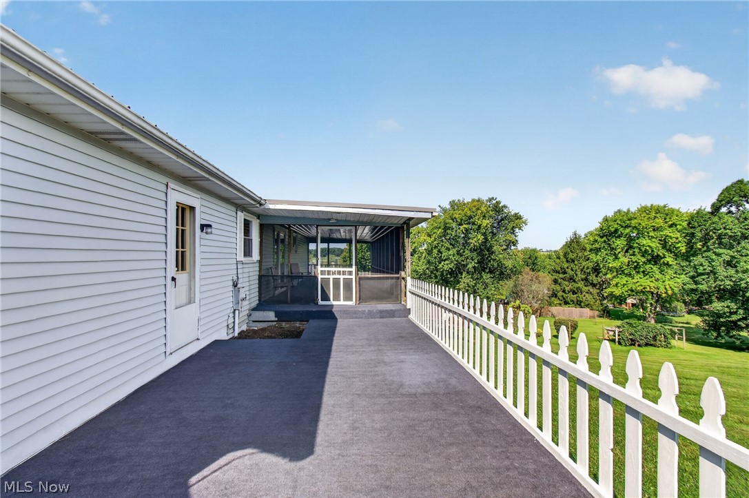 3865 Seeman Street SW East Sparta OH 44626