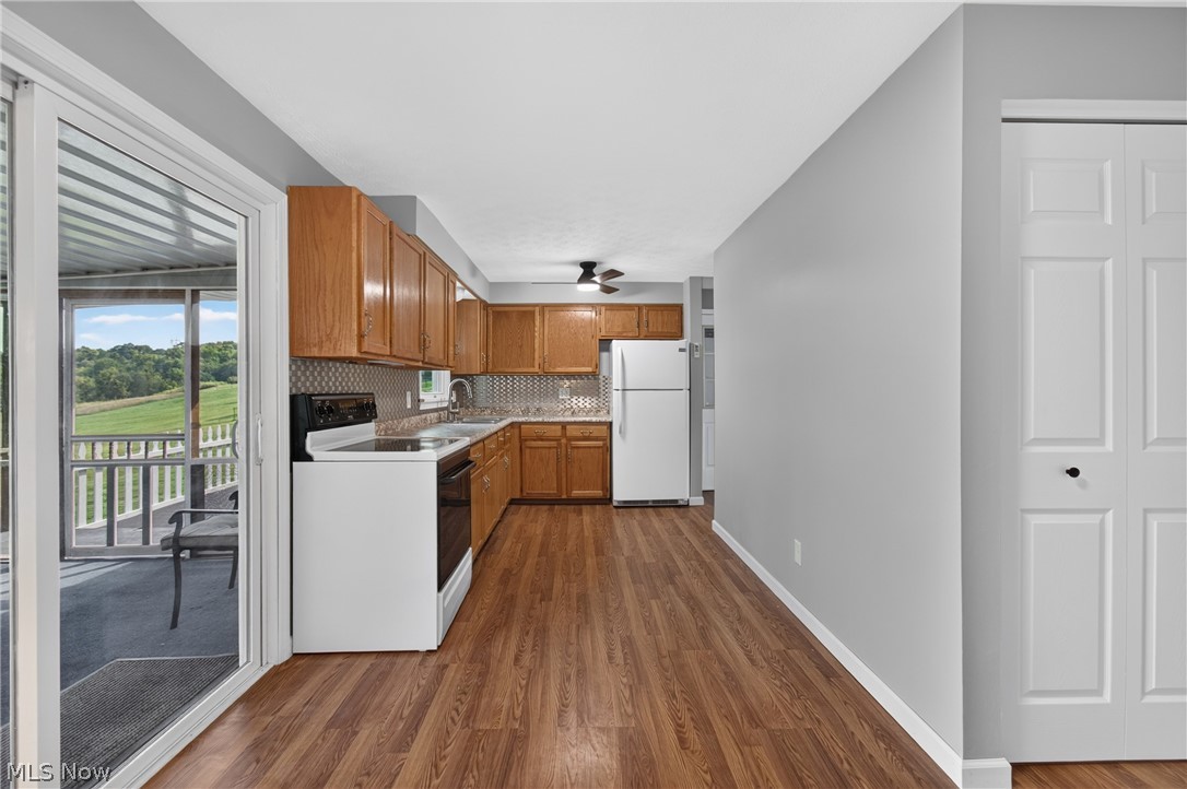 3865 Seeman Street SW East Sparta OH 44626