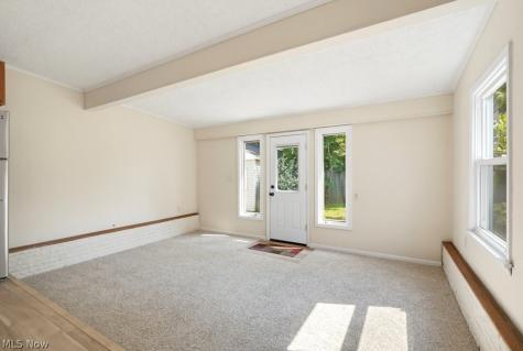 1243 Woodward Avenue Akron OH 44310