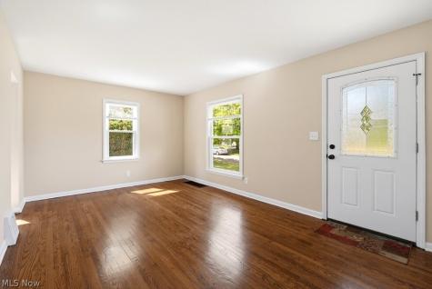 1243 Woodward Avenue Akron OH 44310