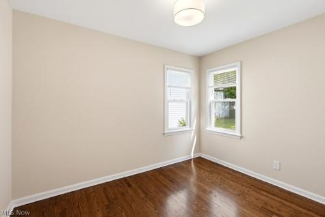 1243 Woodward Avenue Akron OH 44310