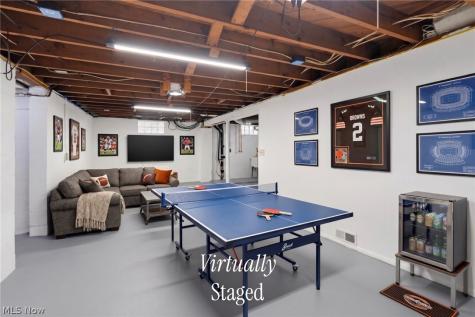 1243 Woodward Avenue Akron OH 44310