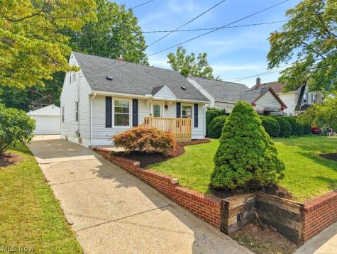 1243 Woodward Avenue Akron OH 44310