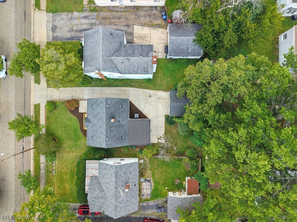 1243 Woodward Avenue Akron OH 44310