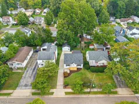 1243 Woodward Avenue Akron OH 44310