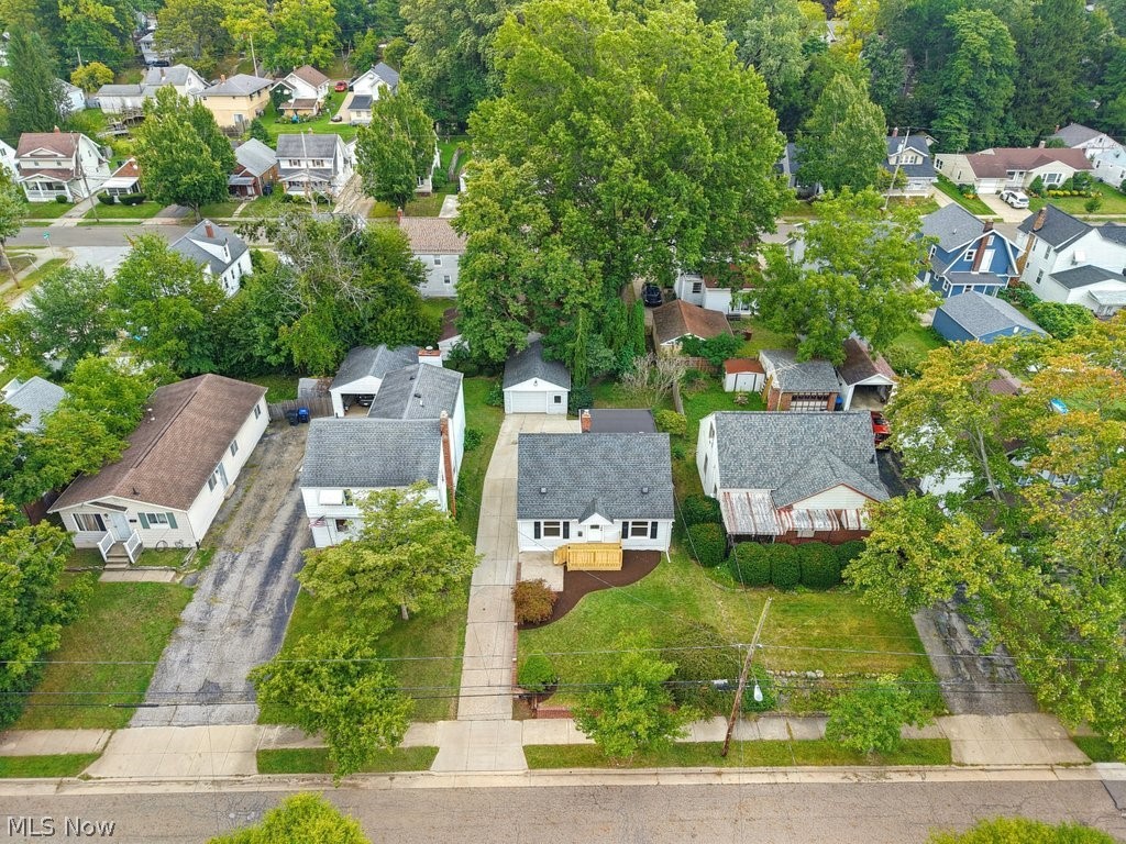 1243 Woodward Avenue Akron OH 44310