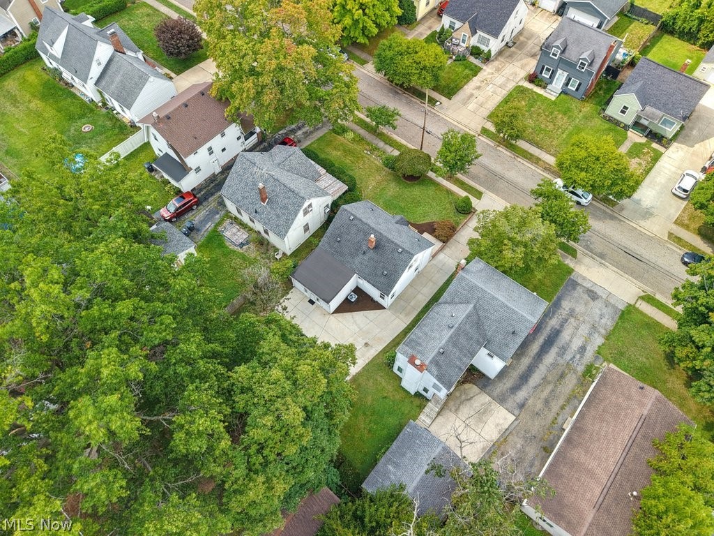 1243 Woodward Avenue Akron OH 44310