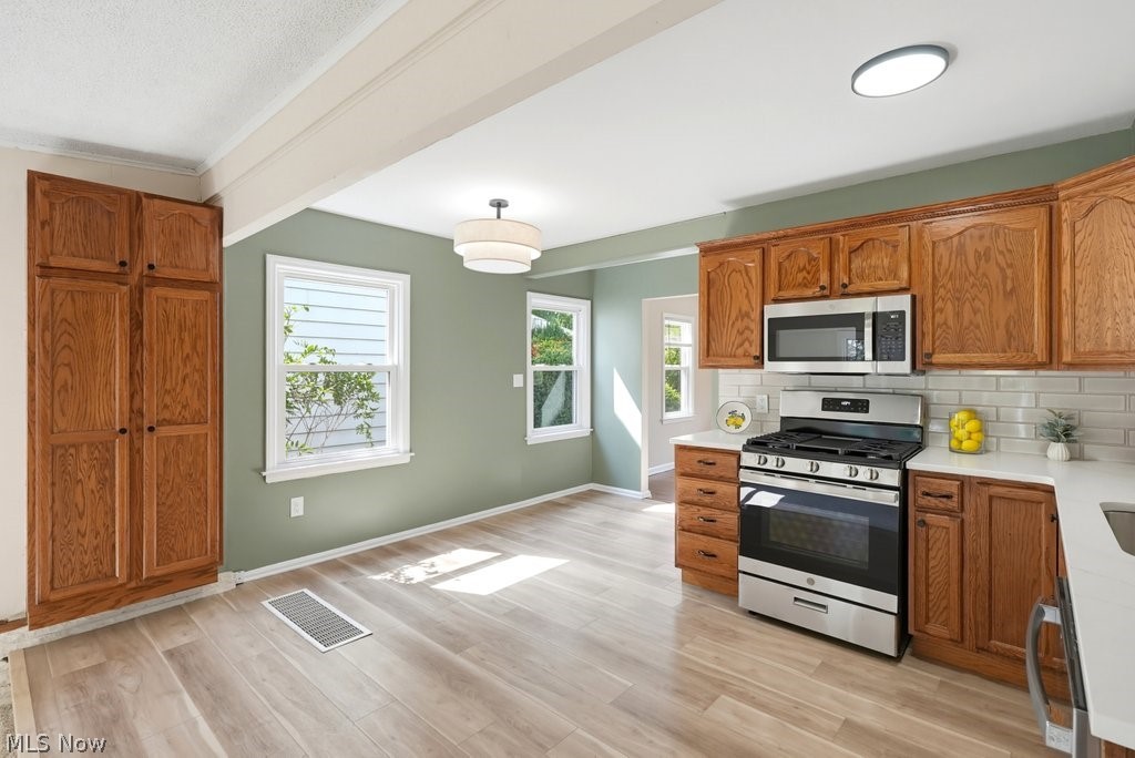 1243 Woodward Avenue Akron OH 44310