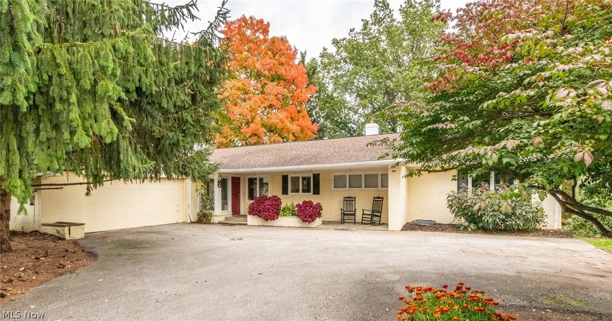 24911 S Woodland Road Beachwood OH 44122
