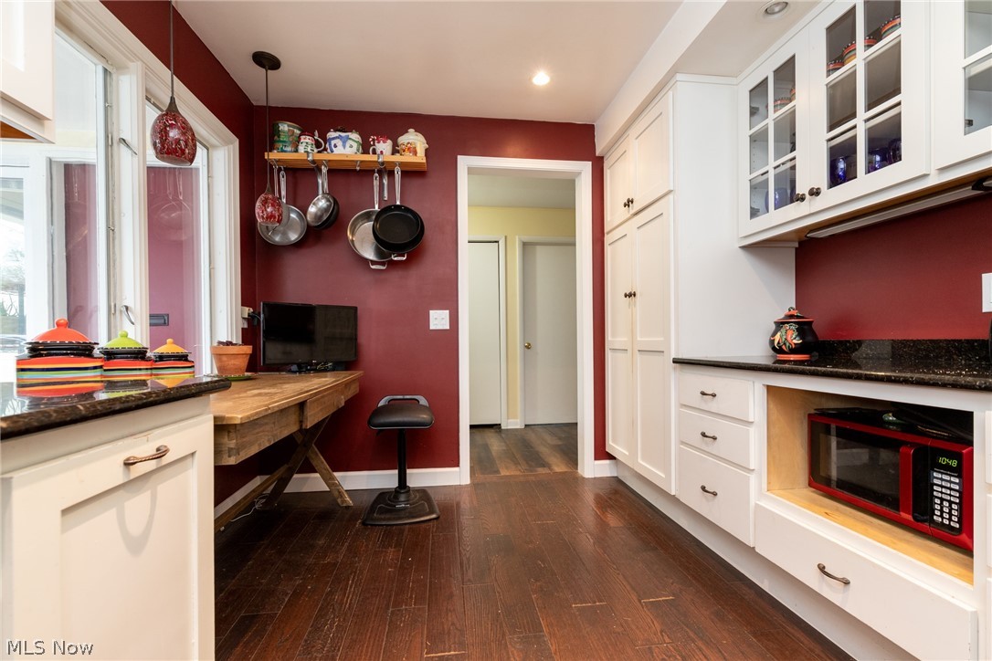 24911 S Woodland Road Beachwood OH 44122