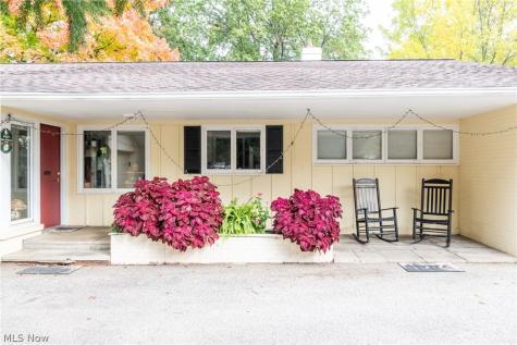 24911 S Woodland Road Beachwood OH 44122