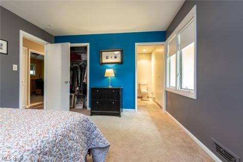 24911 S Woodland Road Beachwood OH 44122