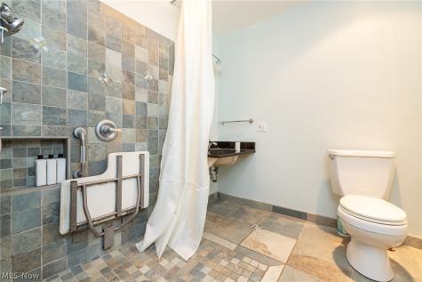 24911 S Woodland Road Beachwood OH 44122