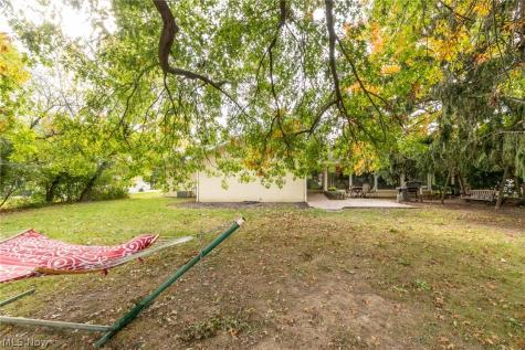 24911 S Woodland Road Beachwood OH 44122