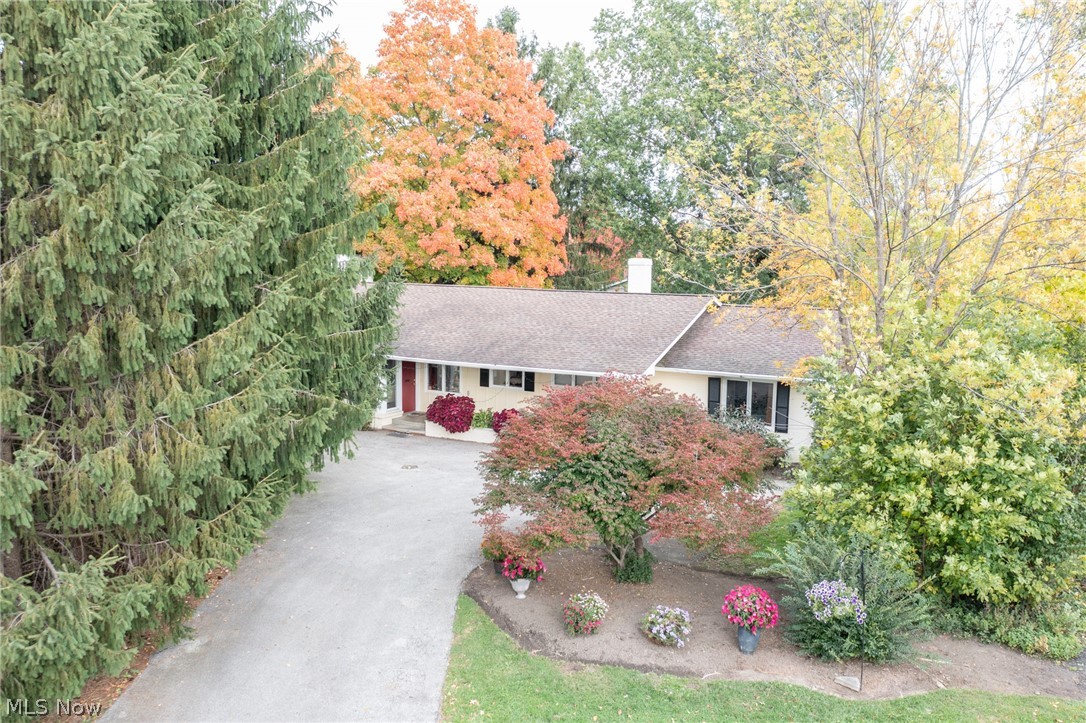 24911 S Woodland Road Beachwood OH 44122
