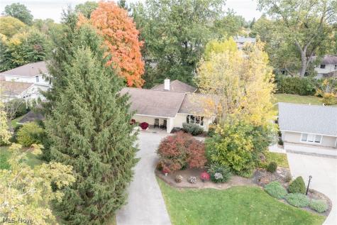 24911 S Woodland Road Beachwood OH 44122