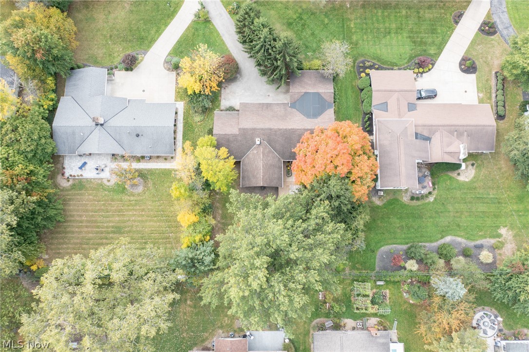 24911 S Woodland Road Beachwood OH 44122