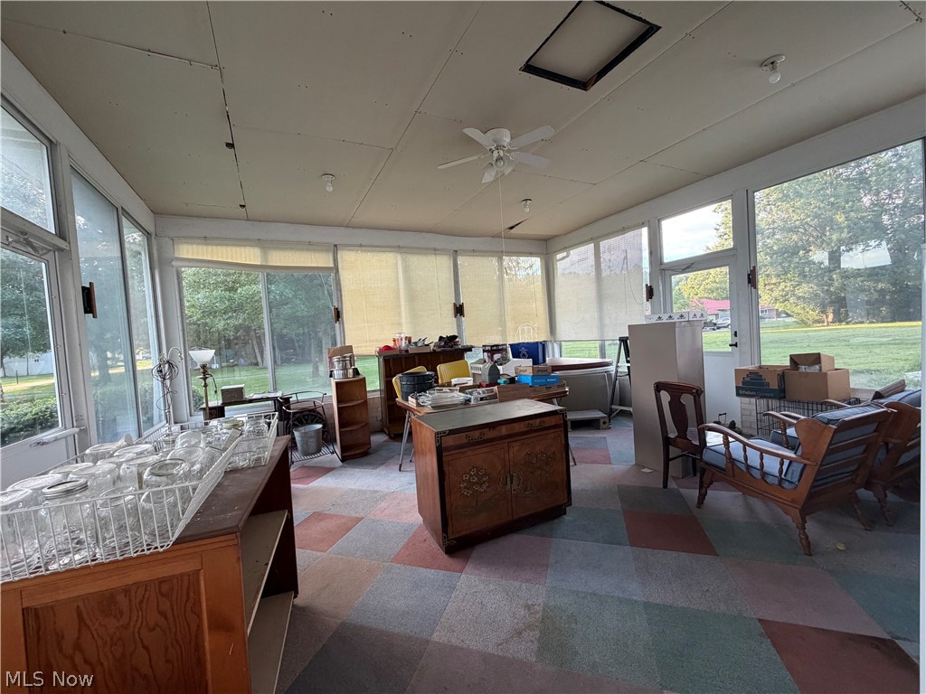 122 High Street Tuscarawas OH 44682