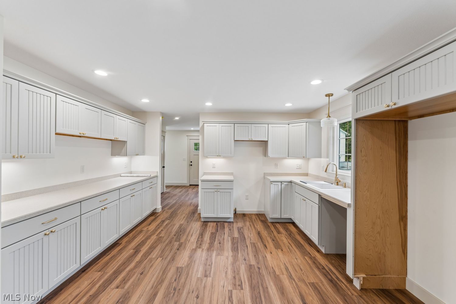 8467 Main Street Kinsman OH 44428