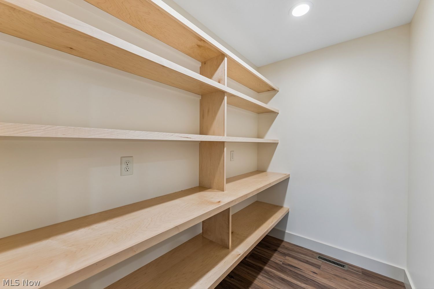 8467 Main Street Kinsman OH 44428