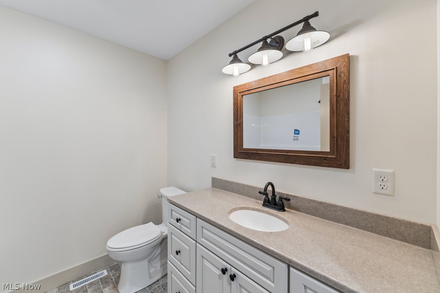 8467 Main Street Kinsman OH 44428