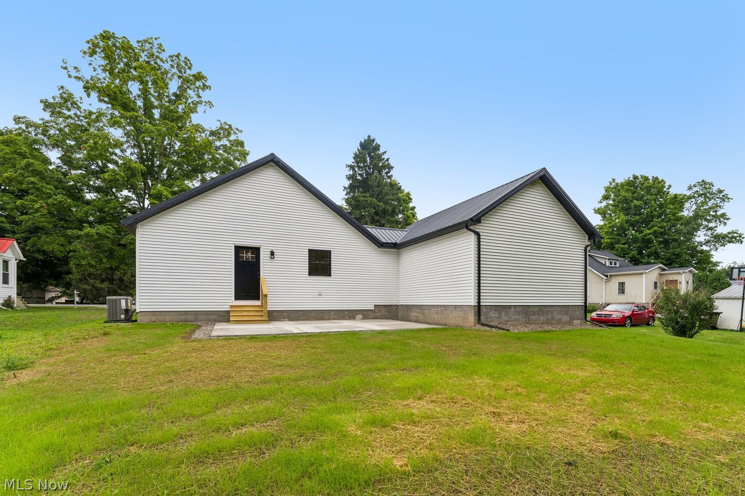 8467 Main Street Kinsman OH 44428