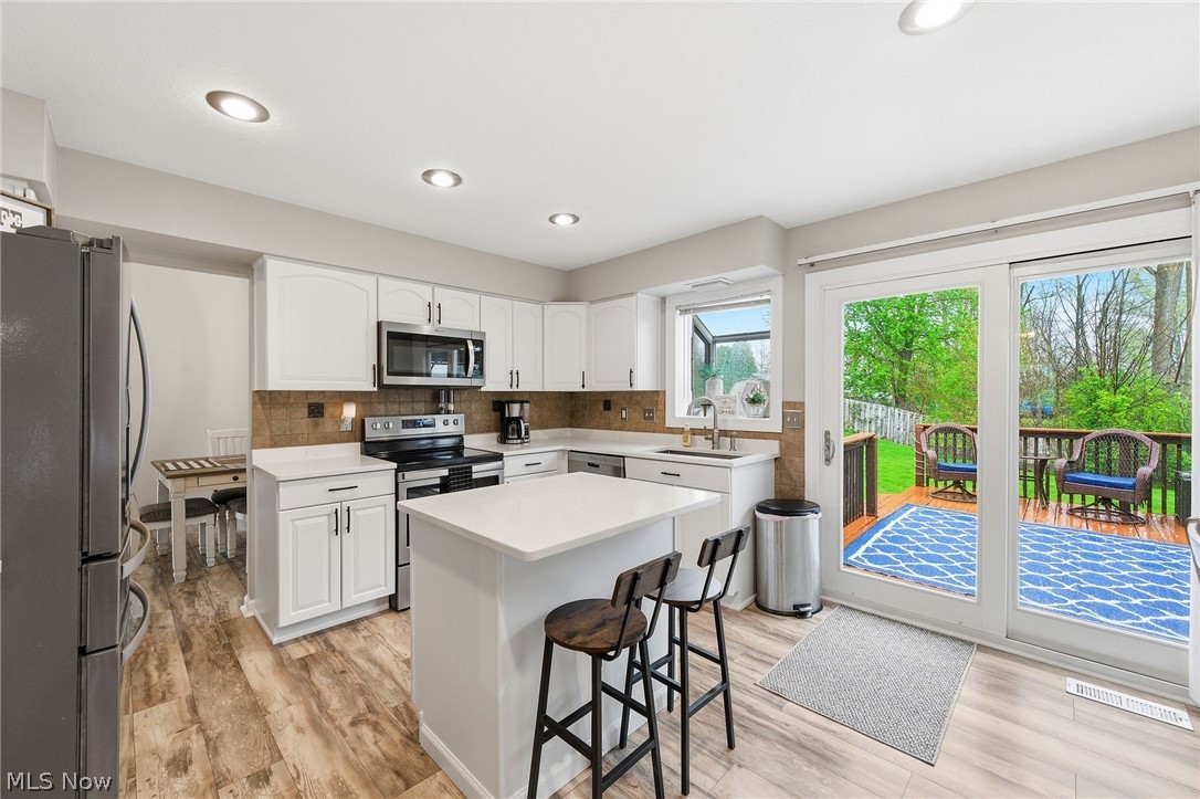 12052 Wood Oval North Royalton OH 44133