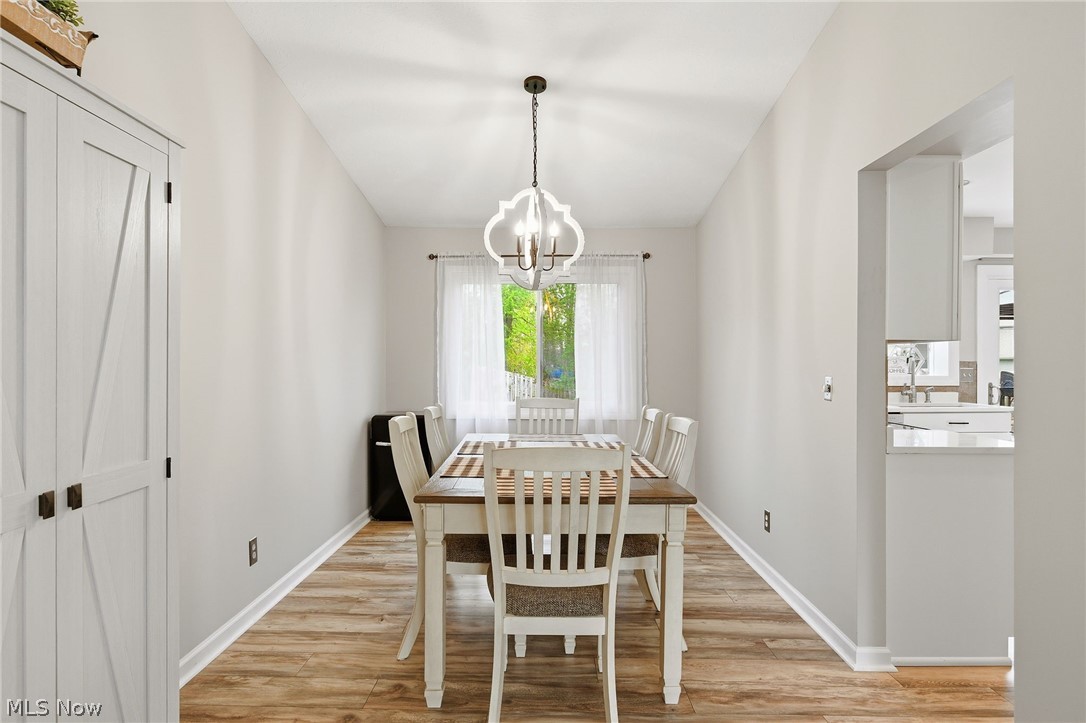 12052 Wood Oval North Royalton OH 44133