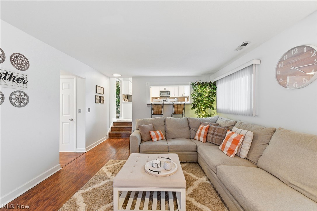 12052 Wood Oval North Royalton OH 44133