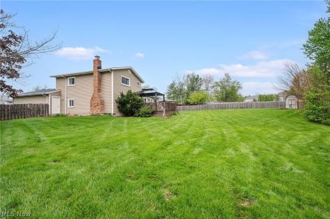 12052 Wood Oval North Royalton OH 44133