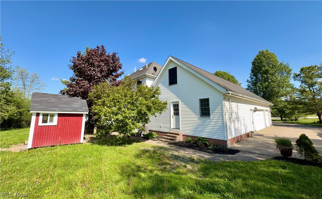 11379 Woodiebrook Road Chardon OH 44024