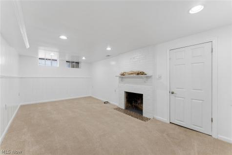 4338 Silsby Road University Heights OH 44118