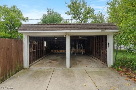 4338 Silsby Road University Heights OH 44118