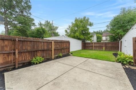 4338 Silsby Road University Heights OH 44118