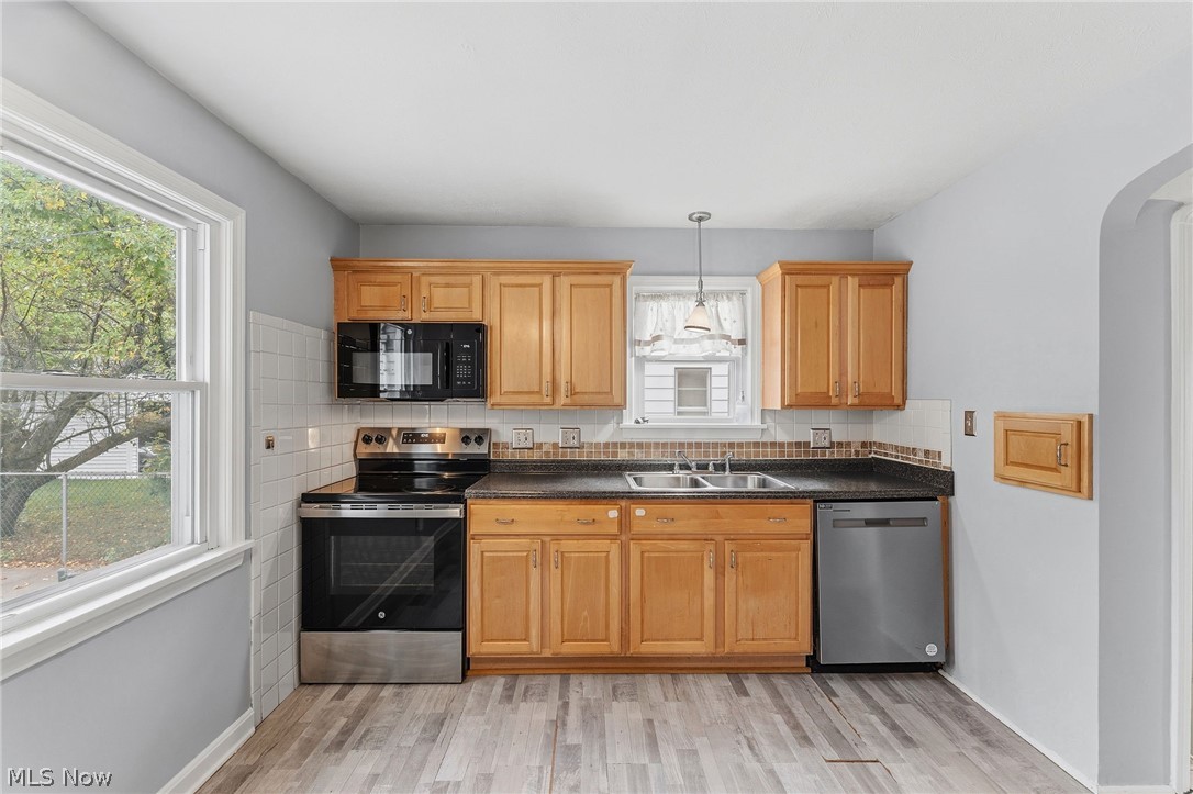4338 Silsby Road University Heights OH 44118