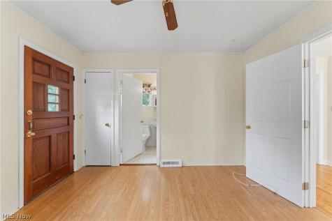 4338 Silsby Road University Heights OH 44118