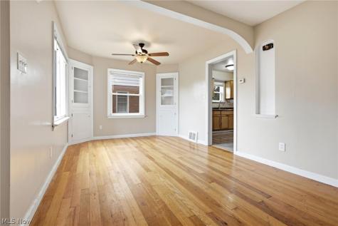 4245 Ellison Road South Euclid OH 44121