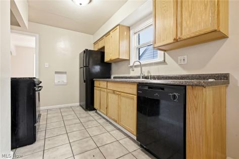 4245 Ellison Road South Euclid OH 44121