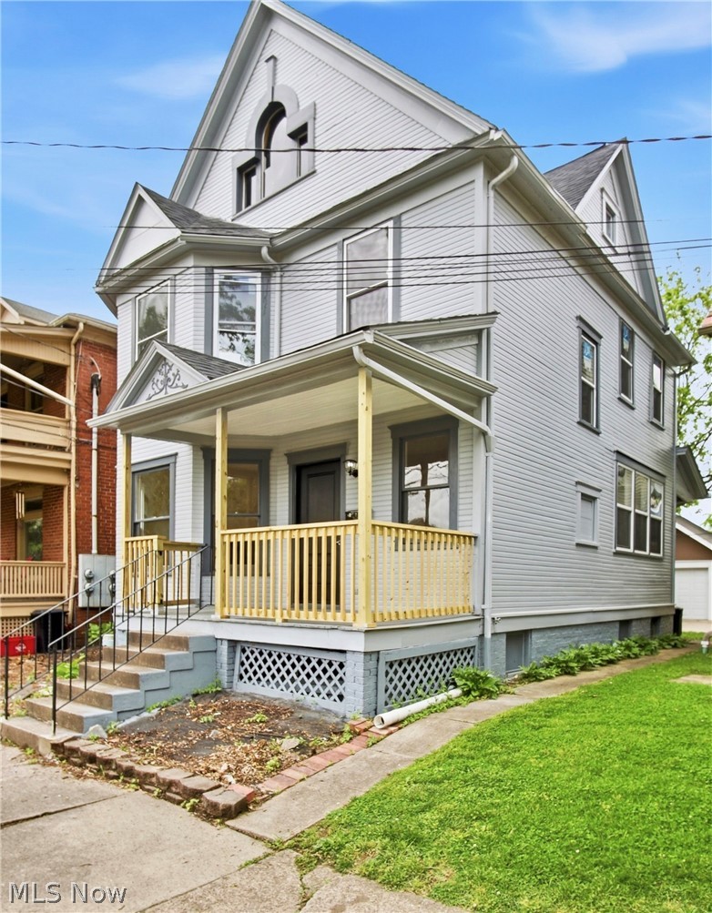 213 E Montgomery Street Marietta OH 45750