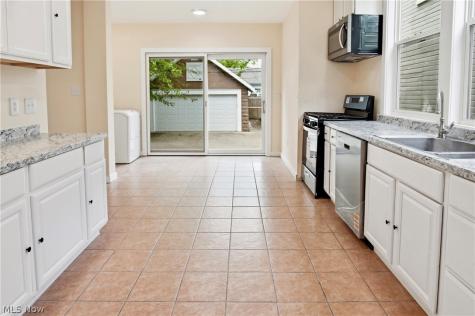213 E Montgomery Street Marietta OH 45750